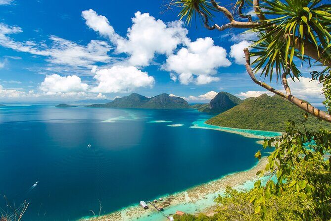 Hike and Dive in Bohey Islands with Local Lunch - Key Points