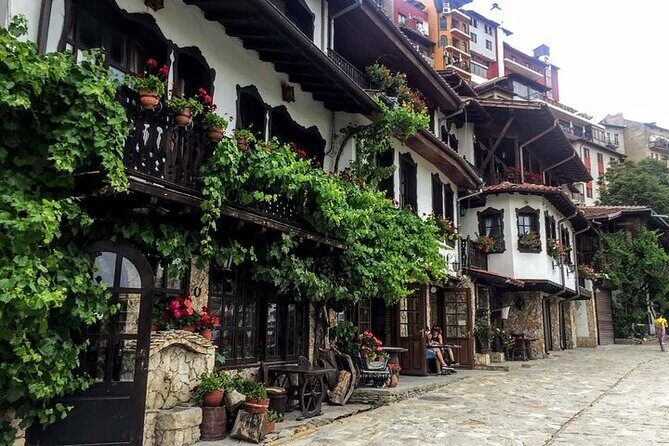 Hike Bulgaria Love Swing, Veliko Tarnovo and Tarevet Fortress - A Closer Look at the Tour