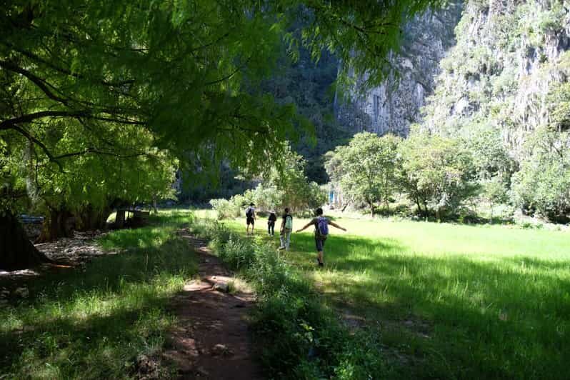 Hike + Swim at Apoala Waterfalls - The Experience in Detail