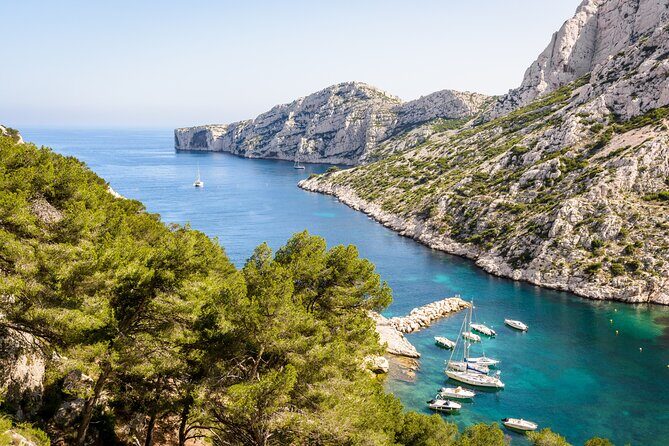 Hike to the Blue Cave Marseille with swimming and snack - Key Points