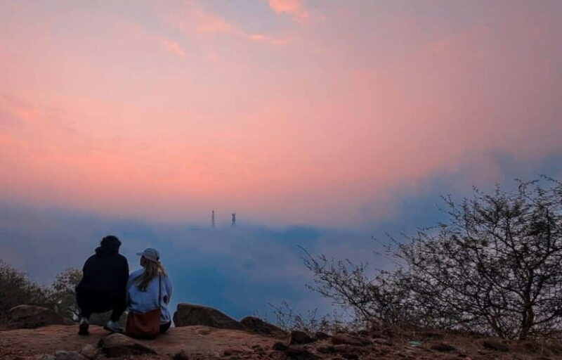 Hike/Trek/Nature Walk with Sunrise Views, Birding & CityView - Kickstarting Your Morning in Jaipur: A Sunrise Hike with Birding and City Views