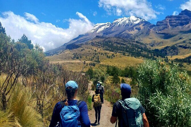 Hiking in Iztaccihuatl Volcano - Who Would Love This Tour?