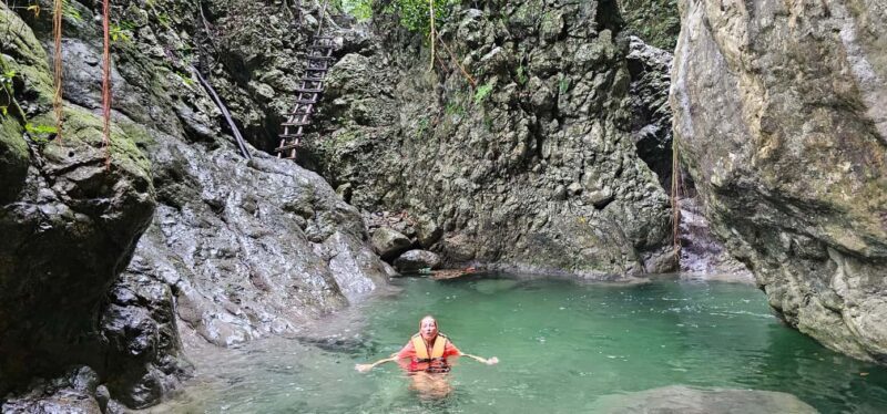 Hiking Tabernacle Thundering Waterfall - An In-Depth Look at the Hiking Tabernacle Thundering Waterfall Experience