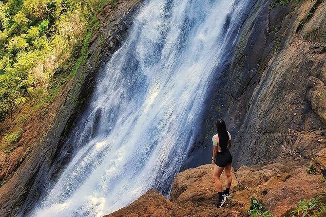 Hiking Tour in Bijagual Waterfall - Key Points