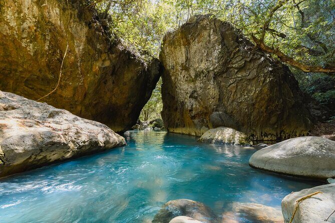 Hiking Tour of La Leona Waterfall with Lunch - FAQs