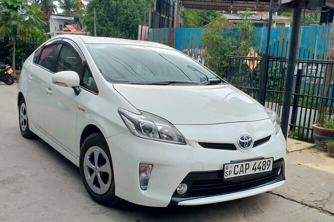 Hikkaduwa to Colombo Airport (CMB) Private Transfer - Key Points