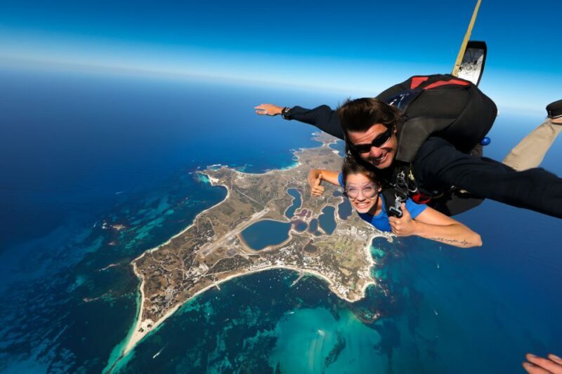Hillary's Harbour: Rottnest Island Skydive and Ferry Package - A Detailed Look at the Rottnest Island Skydive Experience