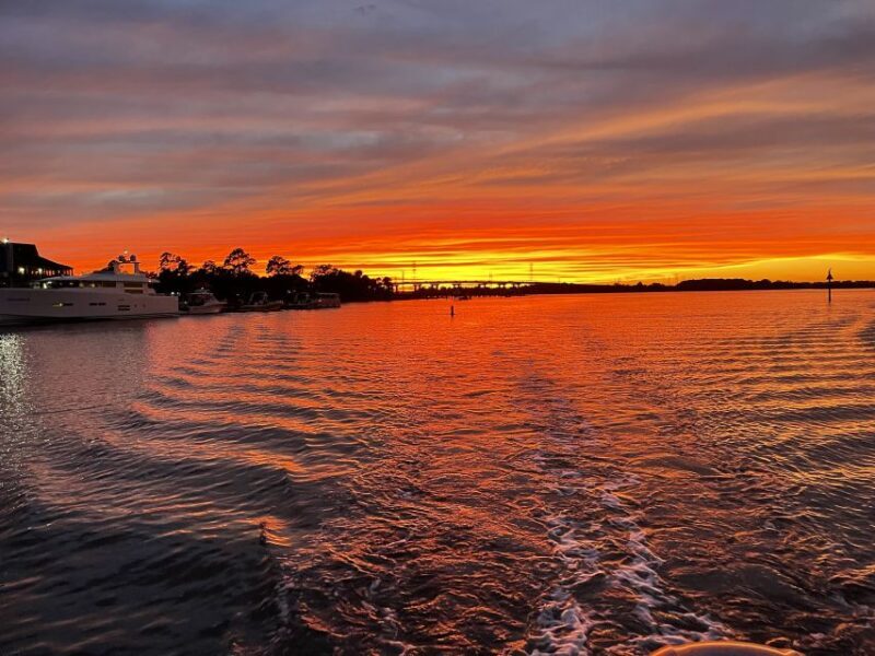 Hilton Head: 2 Hour Large Group Tour (7-20 people) - Key Points