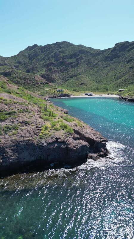 Himalaya Beach: tour of the virgin beach with crystal-clear water - Key Points
