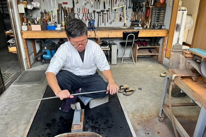 Himeji Castle Tour and Sword Smithing Observation - Exploring Himeji Castle: A Masterpiece of Japanese Architecture