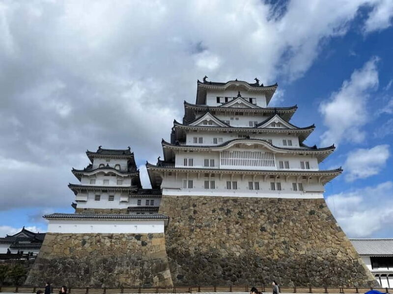 Himeji: visit the castle and Engyoji temple from Osaka - Exploring Himeji: Castle and Temple from Osaka