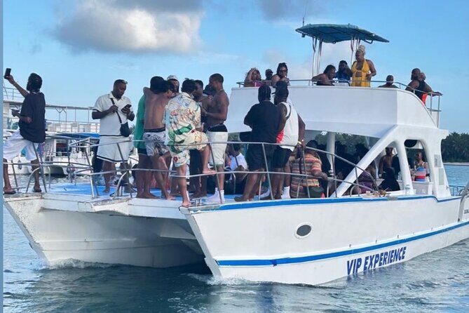 Hip Hop adult only Party Boat with Unlimited drinks and Sandbar - Detailed Breakdown of the Tour