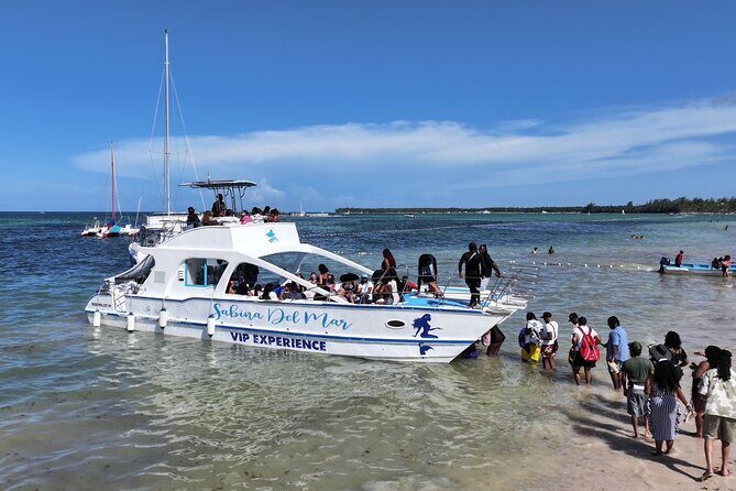 Hip-Hop Party Boat with Dj Live Adults Only and Unlimited Drinks - What to Expect on This Punta Cana Party Boat Adventure