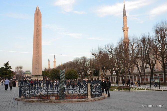 Hippodrome and Blue Mosque Guided Tour - Authentic Experiences and Tips