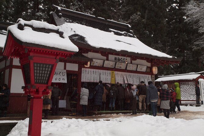 Hirosaki Temples and Shrines Historical Tour with Licensed Guide - Who Should Consider This Tour?