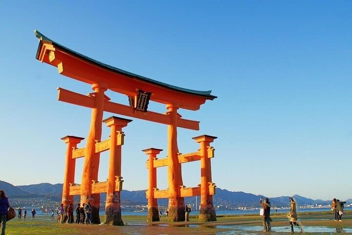 Hiroshima and Miyajima Day Tour from Hiroshima - A day linking Miyajima and Hiroshima