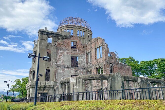 Hiroshima and Miyajima Island Full Day Tour from Osaka - Key Points
