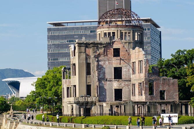 Hiroshima and Miyajima Private Guided Tour - A Deep Dive into the Hiroshima and Miyajima Tour