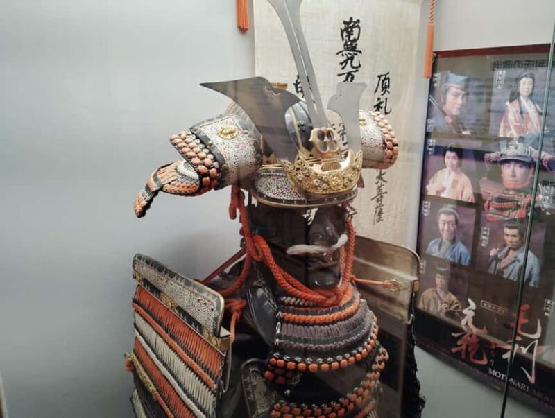 Hiroshima Castle 1h guide tour - Exploring Hiroshima Castle: An Authentic Look at Japan’s Past