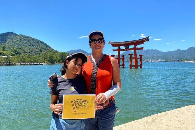 Hiroshima Highlights Guided Tour in 5.5 hours - Key Points