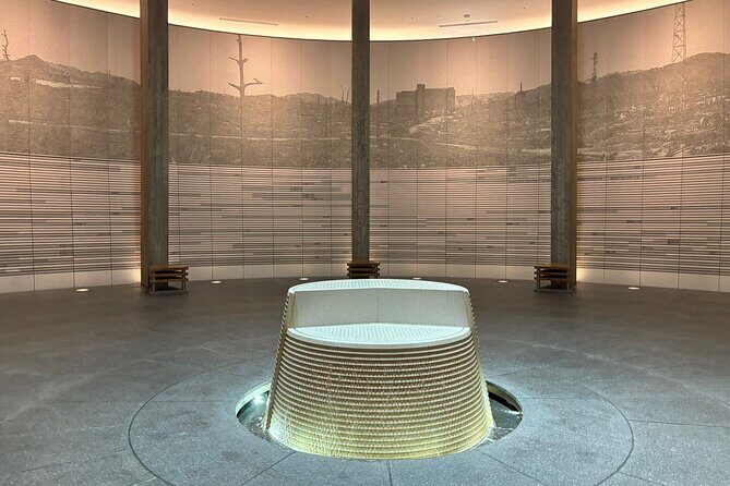 Hiroshima History and Evening Walk - Key Points