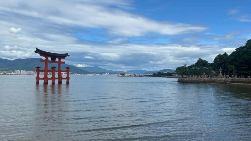 Hiroshima & Miyajima 6.5h Guided Tour  Dome, Park & Shrine - Who Will Love This Tour?
