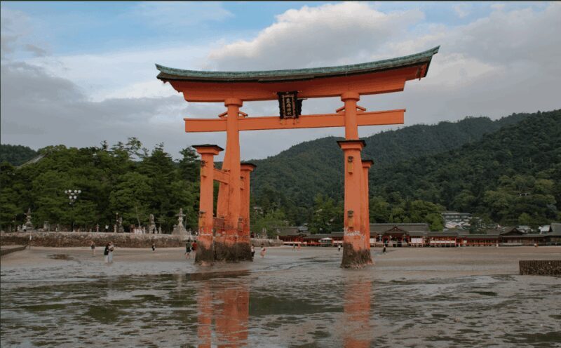 Hiroshima & Miyajima tour with English/Spanish Speaker Guide - Practical Details and Logistics