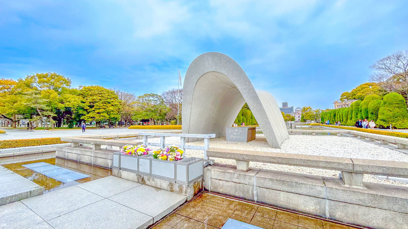 Hiroshima & Miyajima with Ferry and optional bullet train - Who should book this day trip