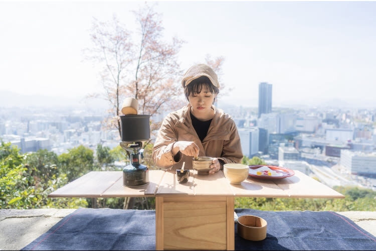 Hiroshima: Morning Hike Tour & Open-air Tea Ceremony - Hiroshima Toshogu starts the walk