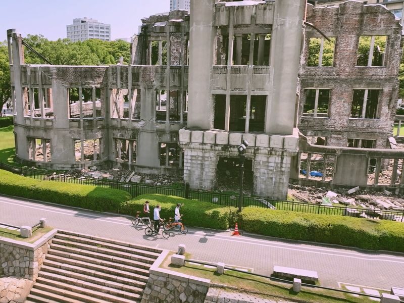 Hiroshima Peace Cycling Tour with Local Guide (2h Course) - Who should book this ride