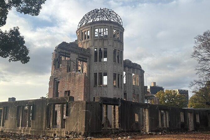 Hiroshima Peace Walking Tour with Expert Guide - Quick Overview