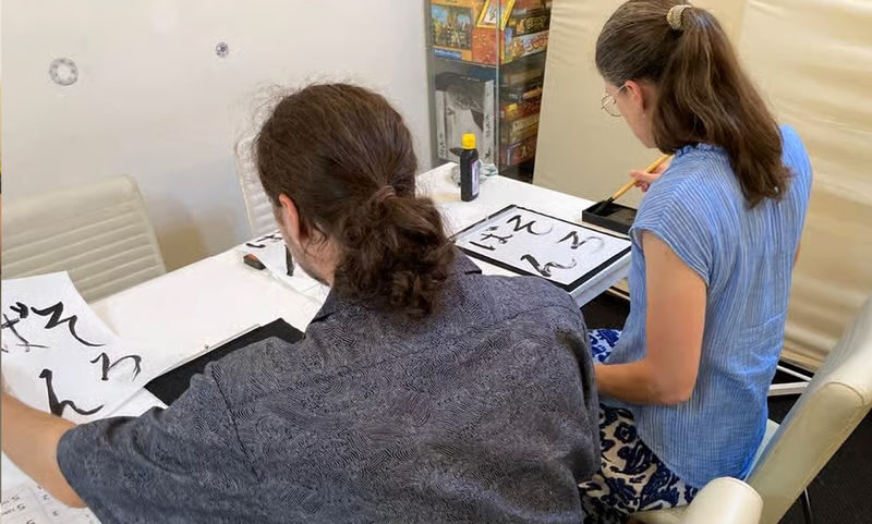Hiroshima Private Calligraphy Experience (Kanji and Japanese Culture Experience) - What the location adds to your Hiroshima day
