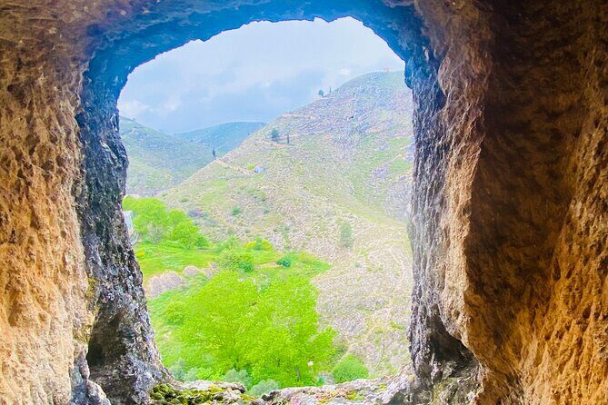 Historic Bocairent, Covetes del Moros Caves and Pou Clar Pools - Key Points
