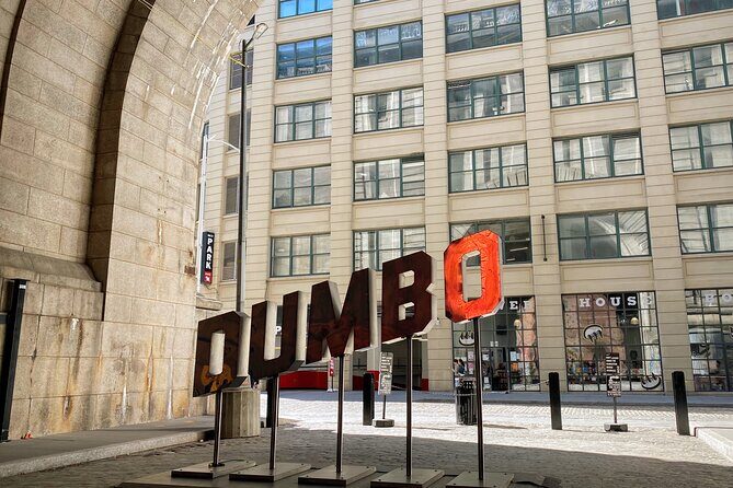 Historic Brooklyn Heights and Trendy Dumbo - Exploring Brooklyn Heights and DUMBO: A Walk Through History and Trendy Streets