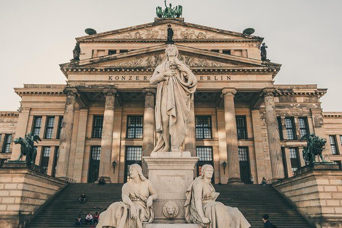 Historic center of Berlin - Tour in Italian - Exploring Berlins Historic Center with an Italian Guide