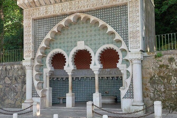 Historic center of Sintra on foot - The Guide and Group Size
