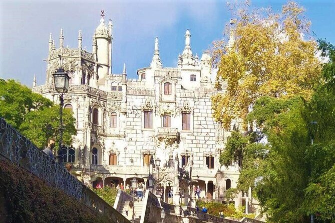 Historic center of Sintra on foot - The Sum Up: A Wise Choice for Authentic Sintra