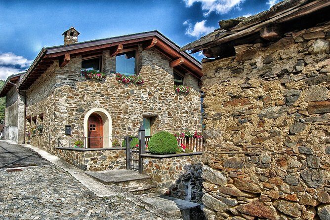 Historic Corners of Tirana - Guided Walking Tour - Key Points