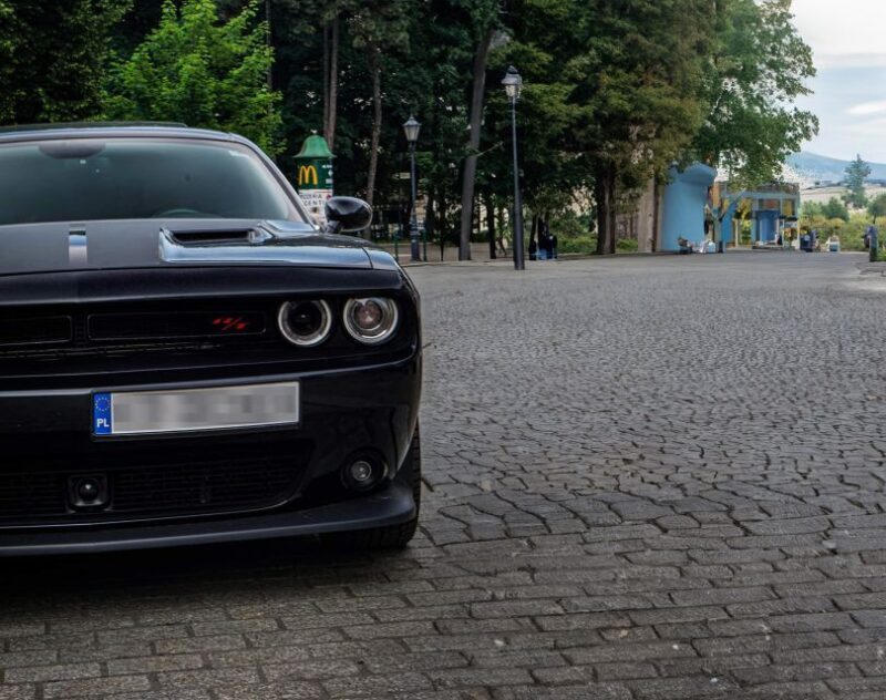 Historic Drive: Dodge Tour of Kazimierz & Schindlers Factory - Who Will Love This Tour?