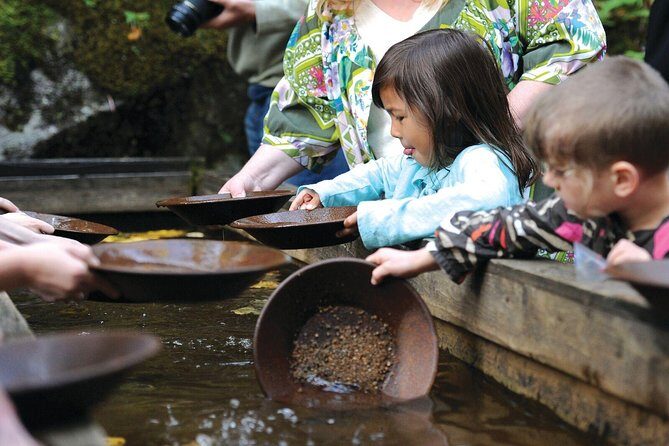 Historic Gold Panning Adventure & Salmon Bake - Key Points