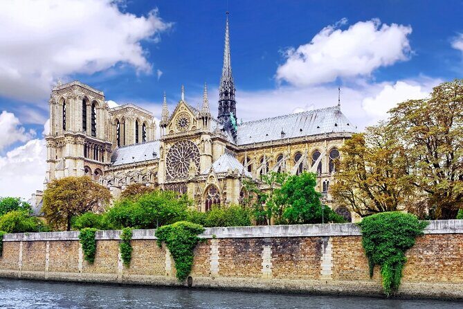 Historic Heart of Paris: Île de la Cité Walking Tour - Why This Tour Offers Great Value