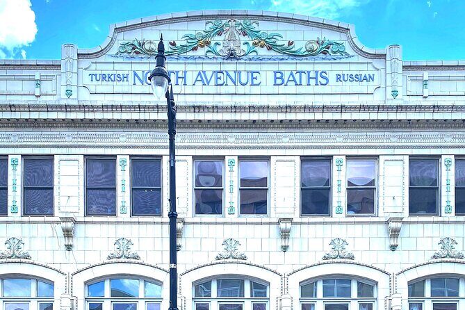 Historic Homes and Cottages of Wicker Park Walking Tour - Key Points