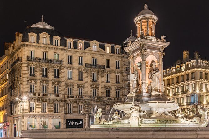Historic Lyon: Exclusive Private Tour with a Local Expert - Key Points