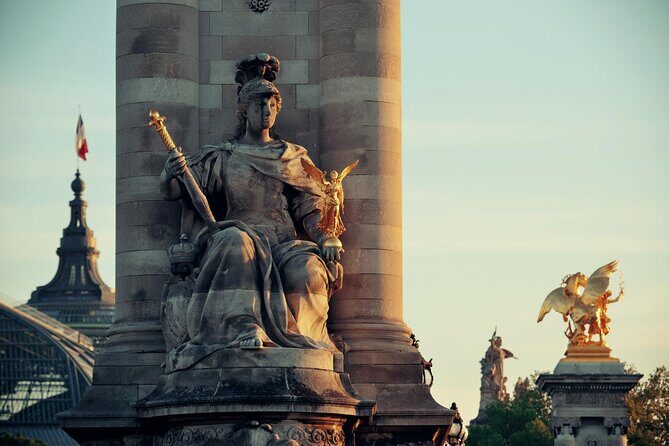 Historic Paris: Exclusive Private Tour with a Local Expert - Discover the Heart of Paris with a Private Historic Walking Tour