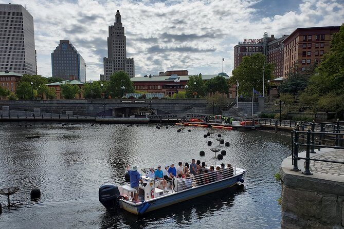 Historic Providence Boat Tours - A Closer Look at the Providence Waterway Tour