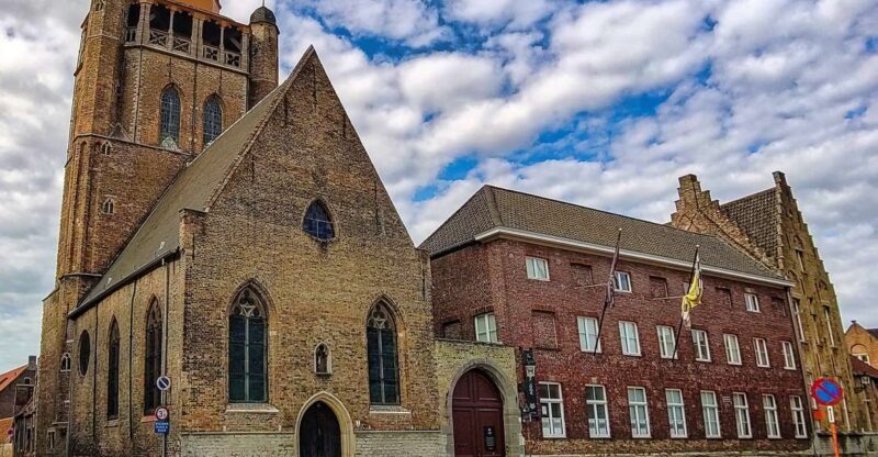 Historical Bruges: Jerusalem Chapel and Univ. of Commerce - FAQ