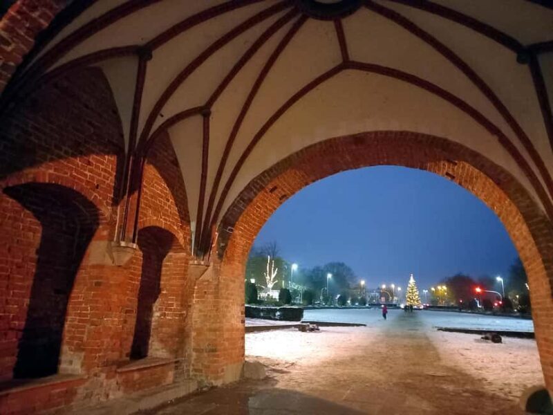 Historical Christmas tour of Lübeck - A Festive Stroll Through Lübeck’s Christmas Past