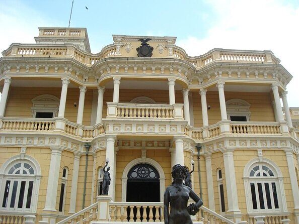 Historical City Tour - Exploring Manaus Through Its History and Architecture