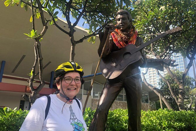Historical Honolulu Bike Tour - An Authentic Way to See Honolulu