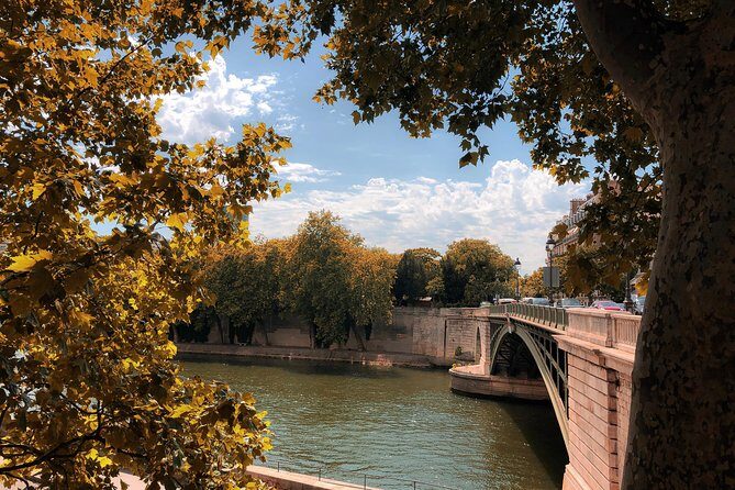 Historical Paris Walking Tour to Vibrant Food Market - A Deep Dive into the Parisian Experience